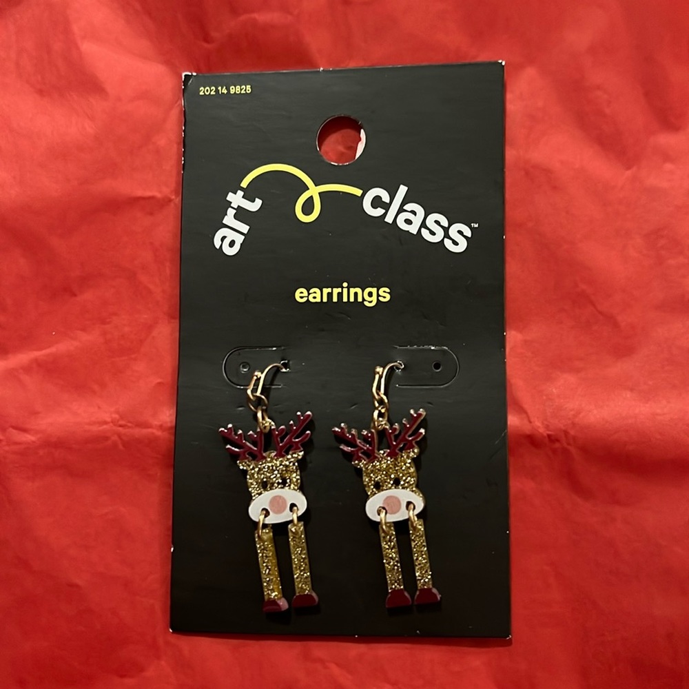 Art class reindeer earrings pierced new